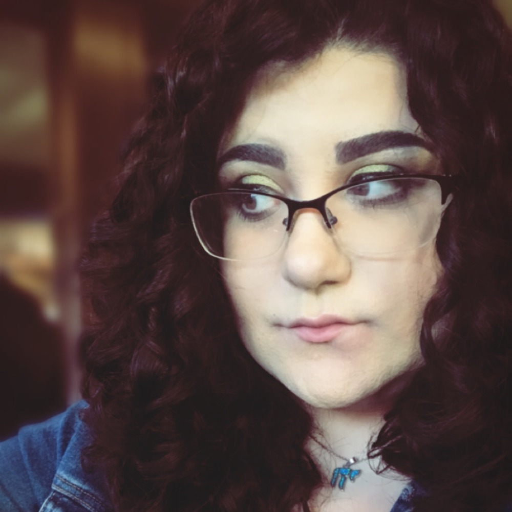 Meet your Posher, Gabriela